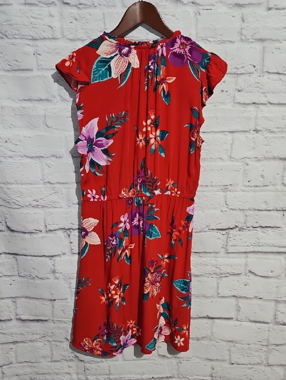Old Navy Red Floral Tropical V-Neck Mini Dress - Picture 7 of 7